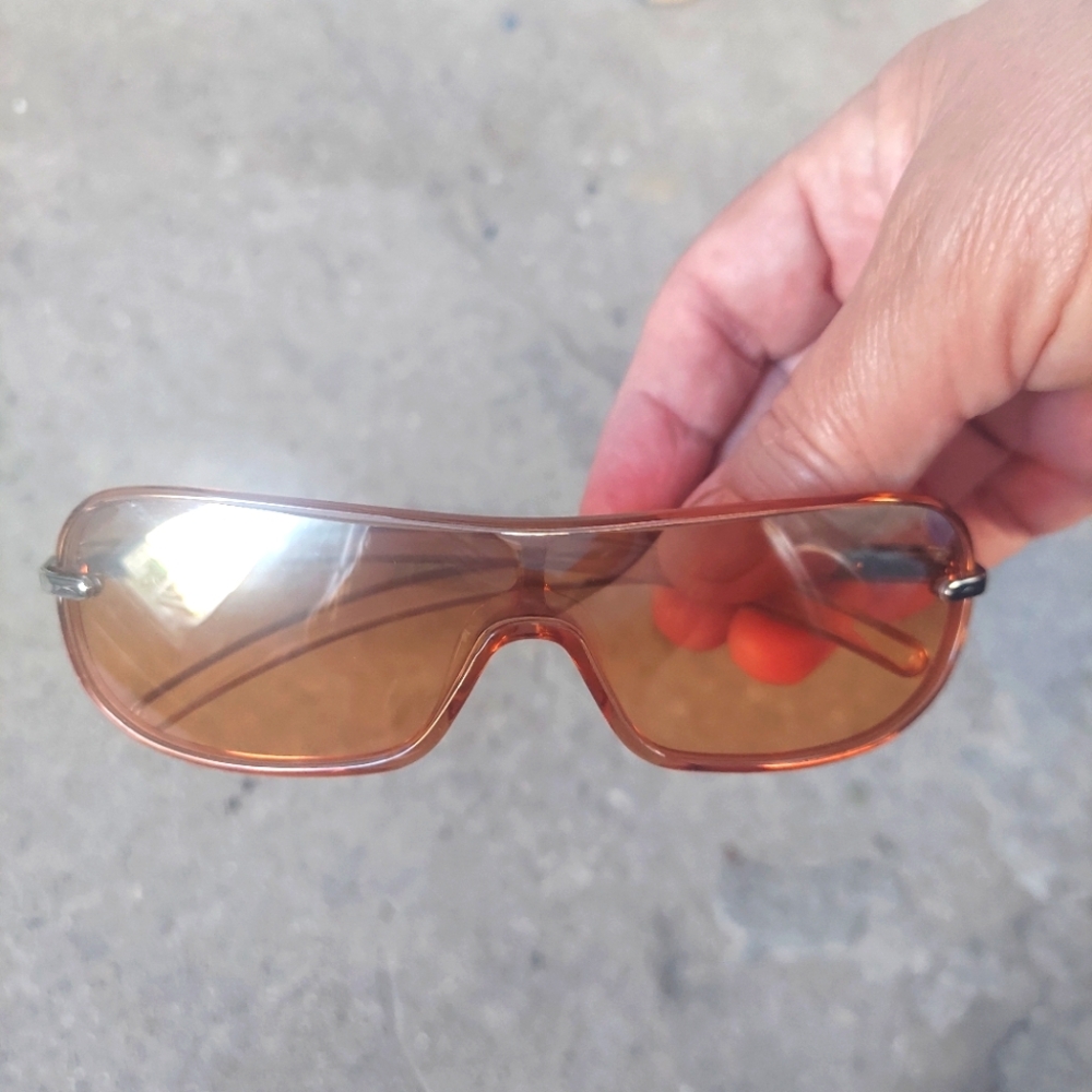 Stylish Amber Tinted Sunglasses